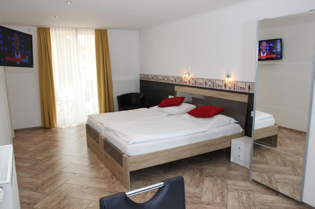 Hotel Am Donaubogen Sarching Exteriér fotografie